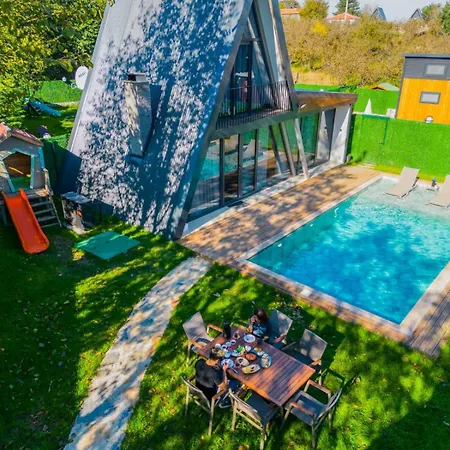 Bungarella Deluxe Gerendaház Sapanca