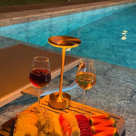 Bungarella Deluxe Gerendaház *