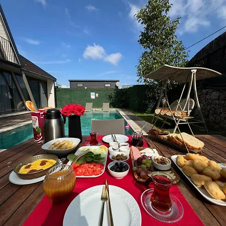 Gerendaház Bungarella Deluxe Sapanca