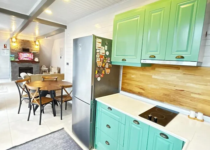 Bungarella Deluxe אכסניה ספנג'ה