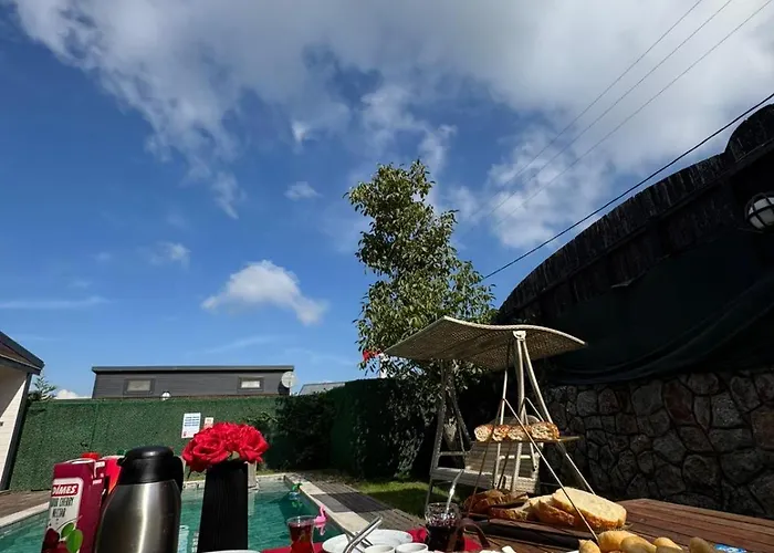 אכסניה Bungarella Deluxe *