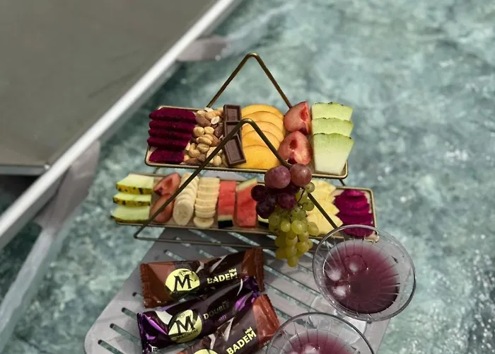 Bungarella Deluxe אכסניה ספנג'ה