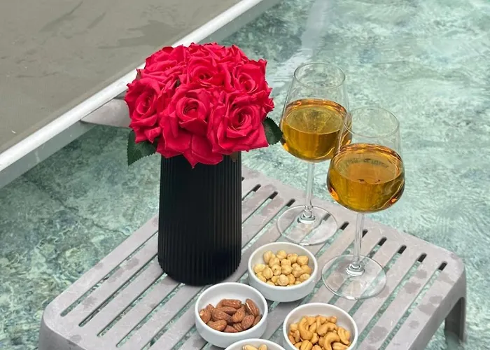 Bungarella Deluxe * ספנג'ה