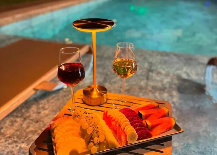 אכסניה Bungarella Deluxe *